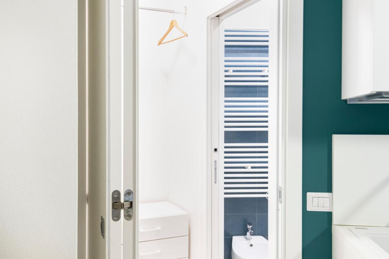 Easylife - Comodo Studio In Corso Di Porta Romana Milan Luaran gambar