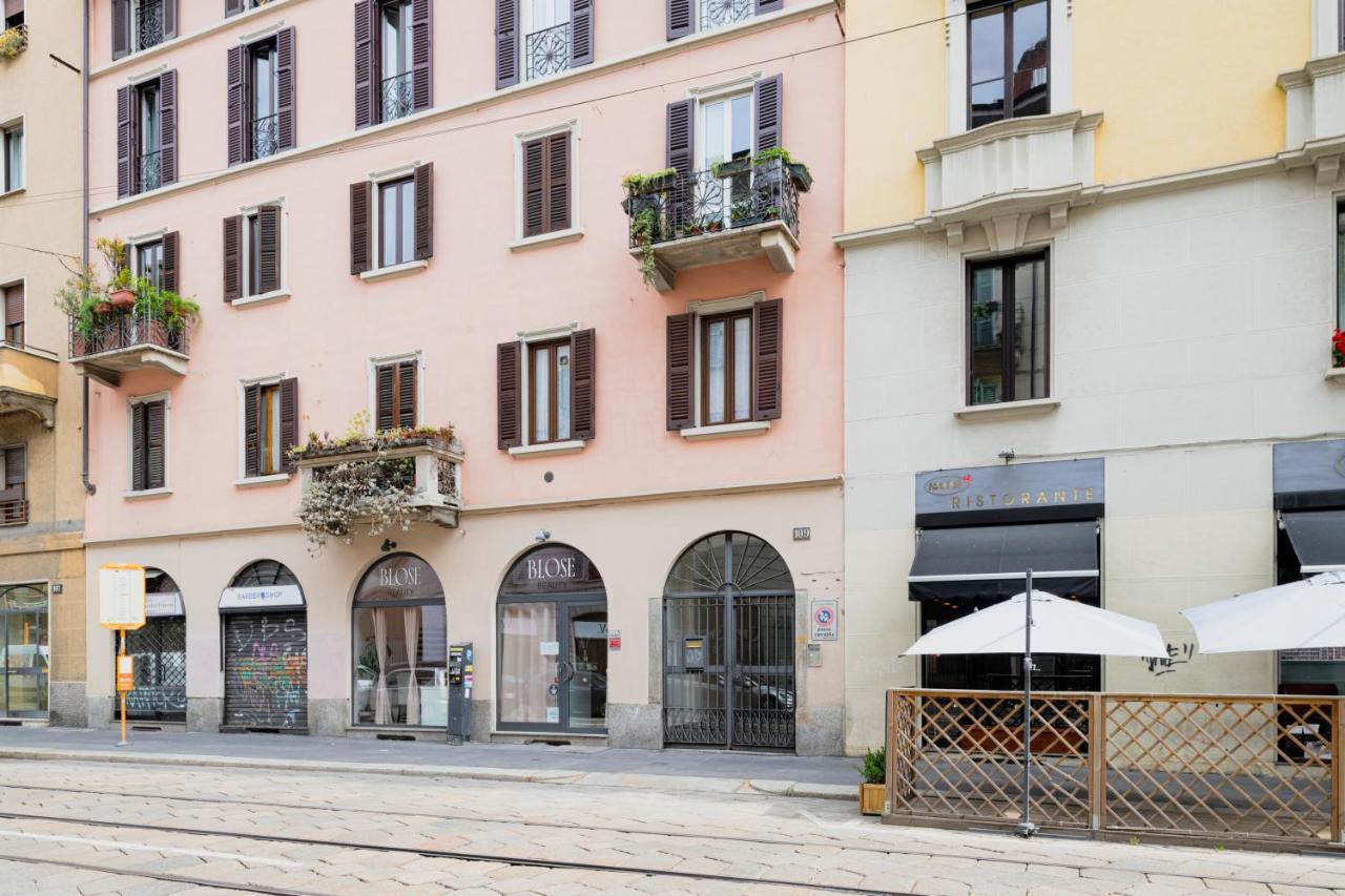 Easylife - Comodo Studio In Corso Di Porta Romana Milan Luaran gambar