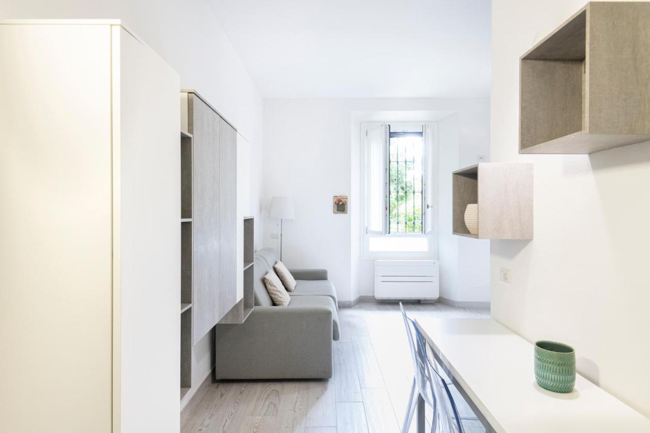 Easylife - Comodo Studio In Corso Di Porta Romana Milan Luaran gambar